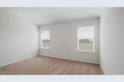 2040 W Starkey Avenue, Apache Junction, AZ 85120 - Photo 4