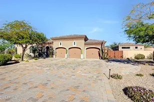 8512 E Eagle Claw Dr, Scottsdale, AZ 85266 - Photo 2