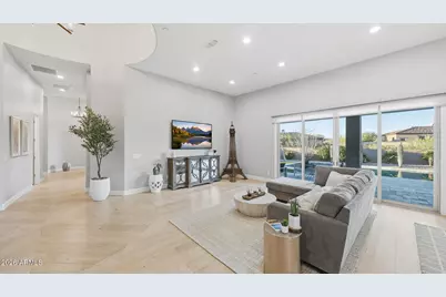 8512 E Eagle Claw Drive, Scottsdale, AZ 85266 - Photo 10