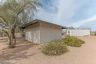 5911 E Peak View Rd, Cave Creek, AZ 85331 - Photo 46