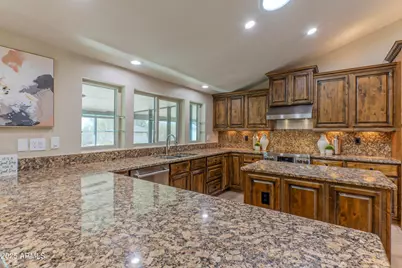 5911 E Peak View Road, Cave Creek, AZ 85331 - Photo 18