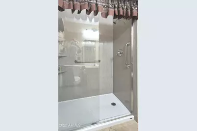 10618 W Caron Drive, Sun City, AZ 85351 - Photo 22