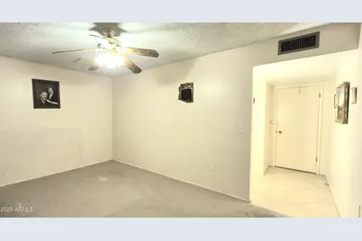 10618 W Caron Drive, Sun City, AZ 85351 - Photo 18