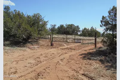 568 County Road N7407 -- #-, Saint Johns, AZ 85936 - Photo 1