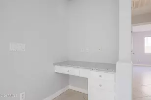 16267 W Yucatan Dr, Surprise, AZ 85379 - Photo 10