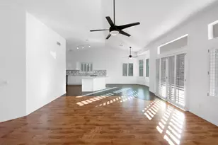 6934 S Oakmont Dr, Chandler, AZ 85249 - Photo 6