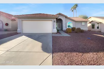 6934 S Oakmont Drive, Chandler, AZ 85249 - Photo 8