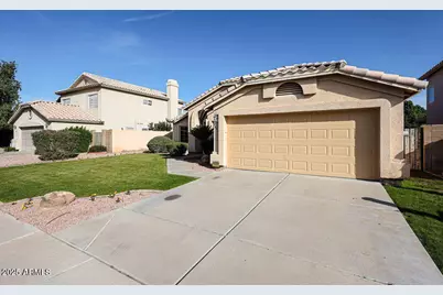 18615 N 30th Place, Phoenix, AZ 85050 - Photo 1