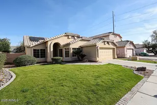 18615 N 30th Pl, Phoenix, AZ 85050 - Photo 2