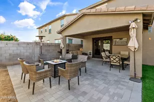12026 W Range Mule Dr, Peoria, AZ 85383 - Photo 32