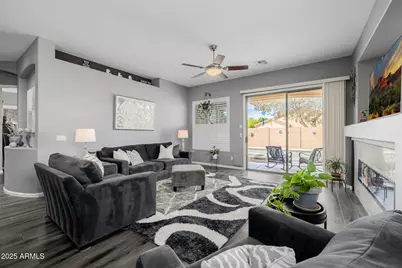 6816 S Pinehurst Drive, Gilbert, AZ 85298 - Photo 12