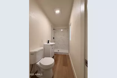 237 S 7th Street, Avondale, AZ 85323 - Photo 6
