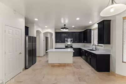 14089 W Charter Oak Road, Surprise, AZ 85379 - Photo 14