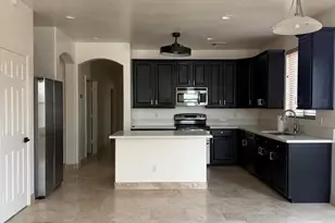14089 W Charter Oak Rd, Surprise, AZ 85379 - Photo 12
