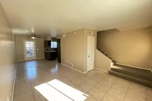 4567 N 26th Dr, Phoenix, AZ 85017 - Photo 2