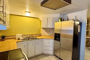 5207 N Black Canyon Hwy, Phoenix, AZ 85015 - Photo 2