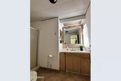 5207 N Black Canyon Highway #18, Phoenix, AZ 85015 - Photo 10