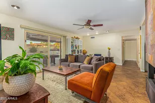 14609 N Interlacken Dr, Phoenix, AZ 85022 - Photo 10