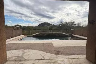 1725 E Cielo Grande Ave E, Phoenix, AZ 85024 - Photo 2