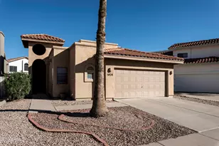 5924 E Aire Libre Ln, Scottsdale, AZ 85254 - Photo 2