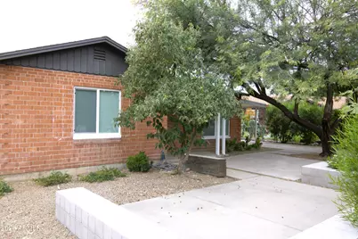 4020 N 33rd Street, Phoenix, AZ 85018 - Photo 2
