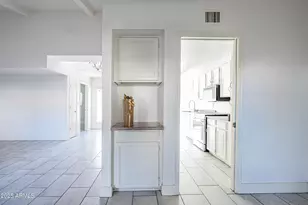 3072 E Cannon Dr, Phoenix, AZ 85028 - Photo 16