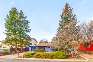 1909 N Turquoise Dr, Flagstaff, AZ 86001 - Photo 1