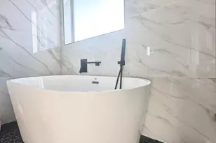 18243 W Devonshire Ave, Goodyear, AZ 85395 - Photo 90