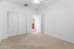 5929 W Park View Ln, Glendale, AZ 85310 - Photo 32