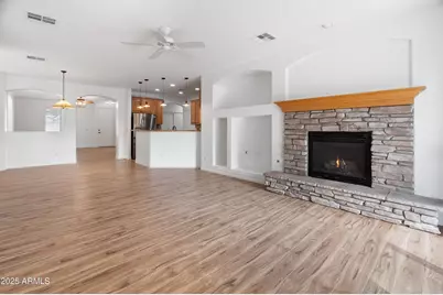 5929 W Park View Lane, Glendale, AZ 85310 - Photo 18