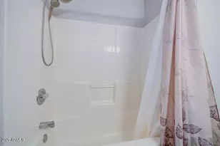 11001 W Yukon Dr, Peoria, AZ 85373 - Photo 22