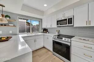 5009 W New World Dr, Glendale, AZ 85302 - Photo 10