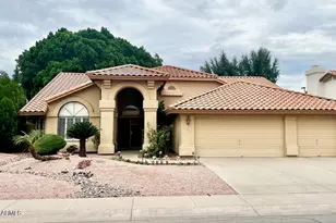 920 W Iris Dr, Gilbert, AZ 85233 - Photo 4