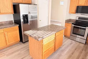 17640 N 17th St, Phoenix, AZ 85022 - Photo 8