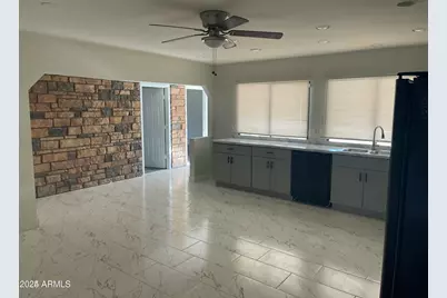 14029 N 39th Avenue, Phoenix, AZ 85053 - Photo 12