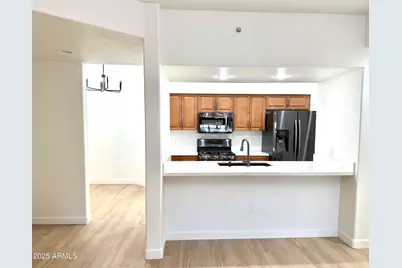 7401 W Arrowhead Clubhouse Drive #1015, Glendale, AZ 85308 - Photo 4