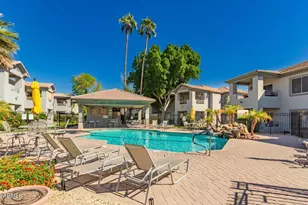 7401 W Arrowhead Clubhouse Dr, Glendale, AZ 85308 - Photo 22