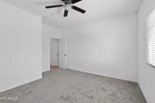 2842 E Tracy Ln, Phoenix, AZ 85032 - Photo 16