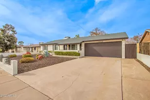 13838 N 37th Way, Phoenix, AZ 85032 - Photo 2