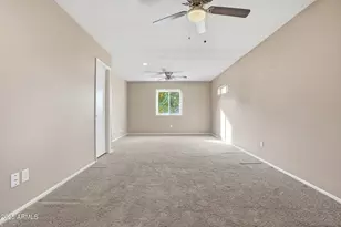 2901 W Muriel Dr, Phoenix, AZ 85053 - Photo 12