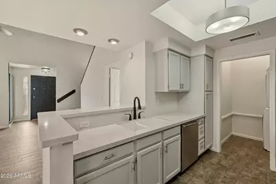 5640 E Bell Road, Scottsdale, AZ 85254 - Photo 8