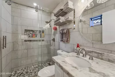 2105 E Robin Lane, Phoenix, AZ 85024 - Photo 30