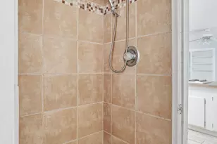 8201 E Whitton Ave, Scottsdale, AZ 85251 - Photo 24