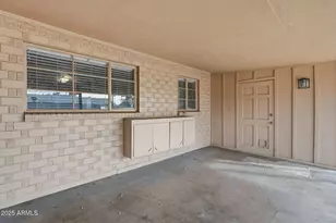 8201 E Whitton Ave, Scottsdale, AZ 85251 - Photo 30