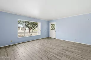 8201 E Whitton Ave, Scottsdale, AZ 85251 - Photo 4