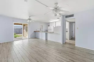 8201 E Whitton Ave, Scottsdale, AZ 85251 - Photo 8