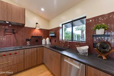 8532 E San Miguel Avenue, Scottsdale, AZ 85250 - Photo 18