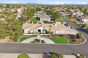 2254 E Barbarita Ave, Gilbert, AZ 85234 - Photo 2