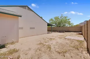 1639 E Aire Libre Ave, Phoenix, AZ 85022 - Photo 10