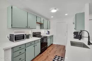 1639 E Aire Libre Ave, Phoenix, AZ 85022 - Photo 16